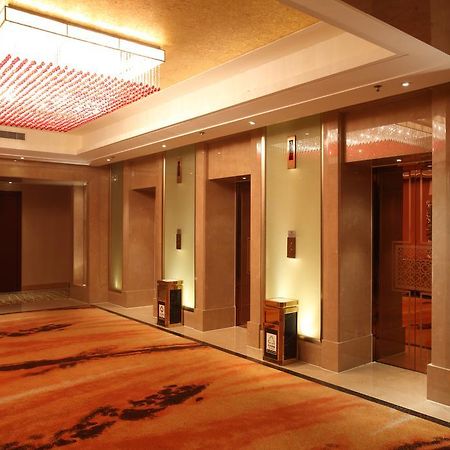 Beijing Wuhuan Hotel Luaran gambar